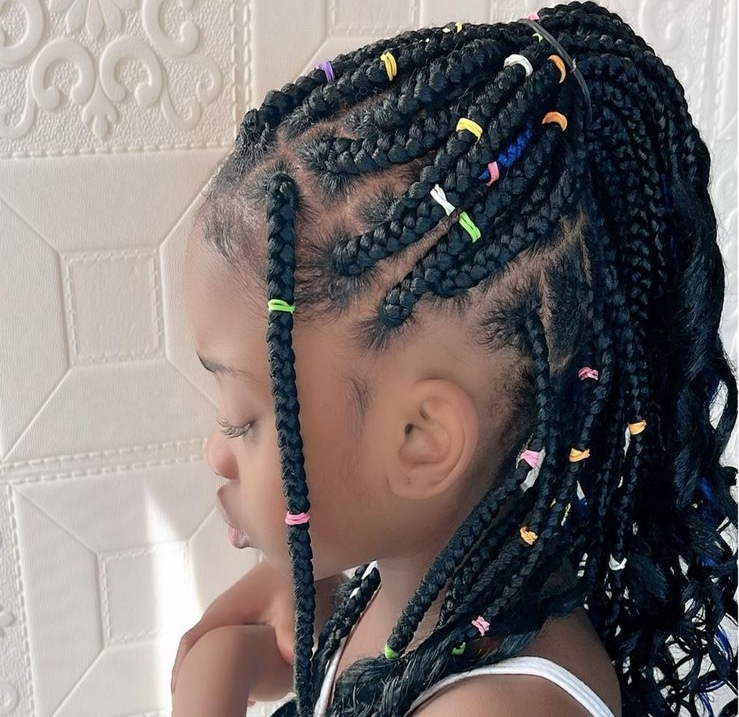 Afro Braiding in Metz